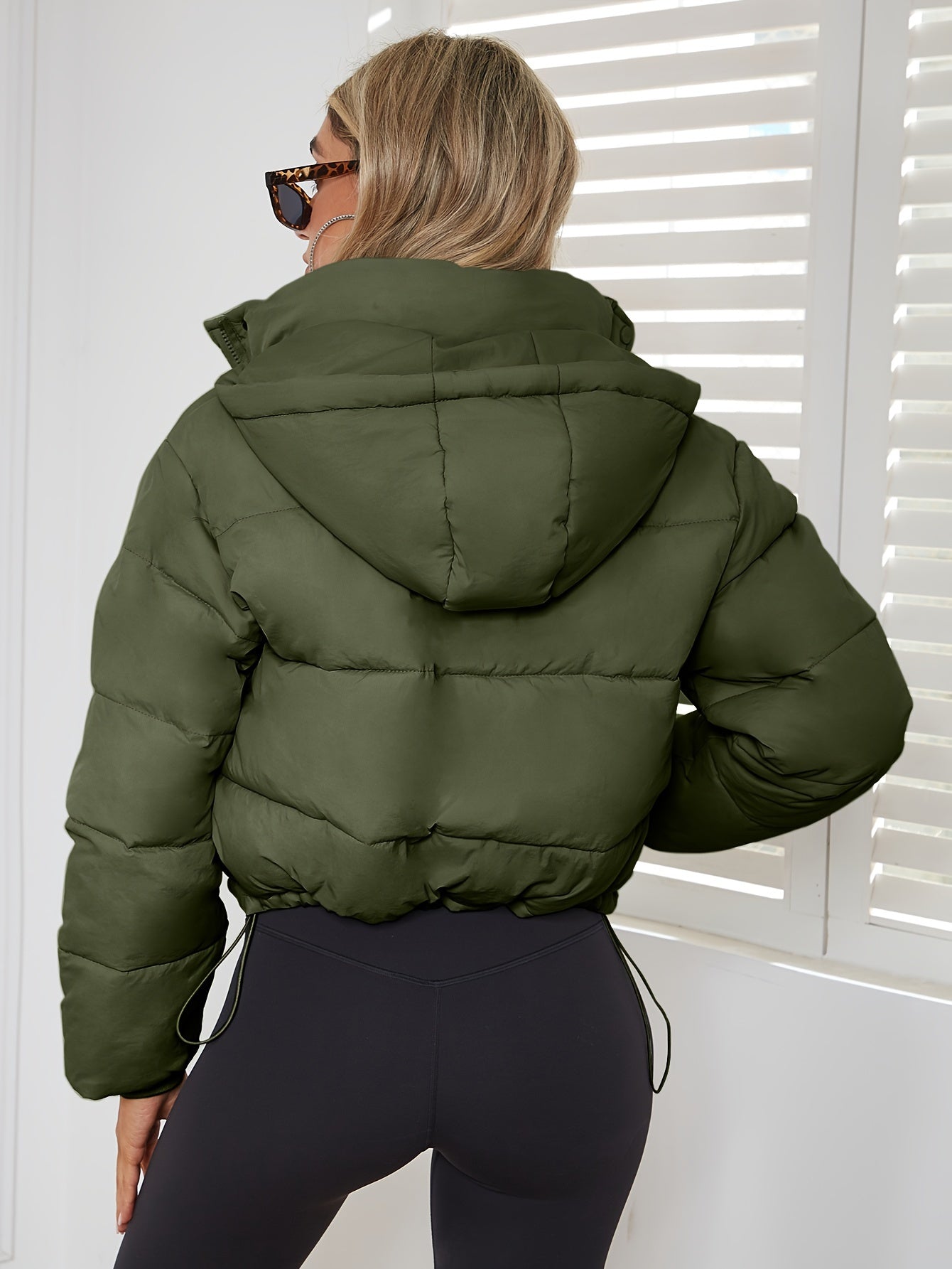 LM | Fashionable and effortless winter jacket