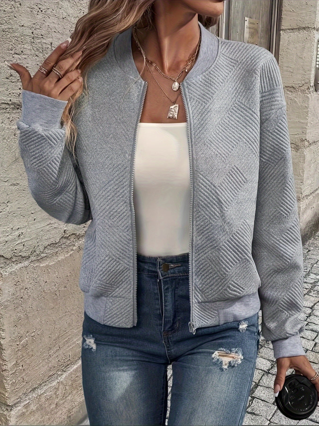 LM | Timeless and elegant winter jacket