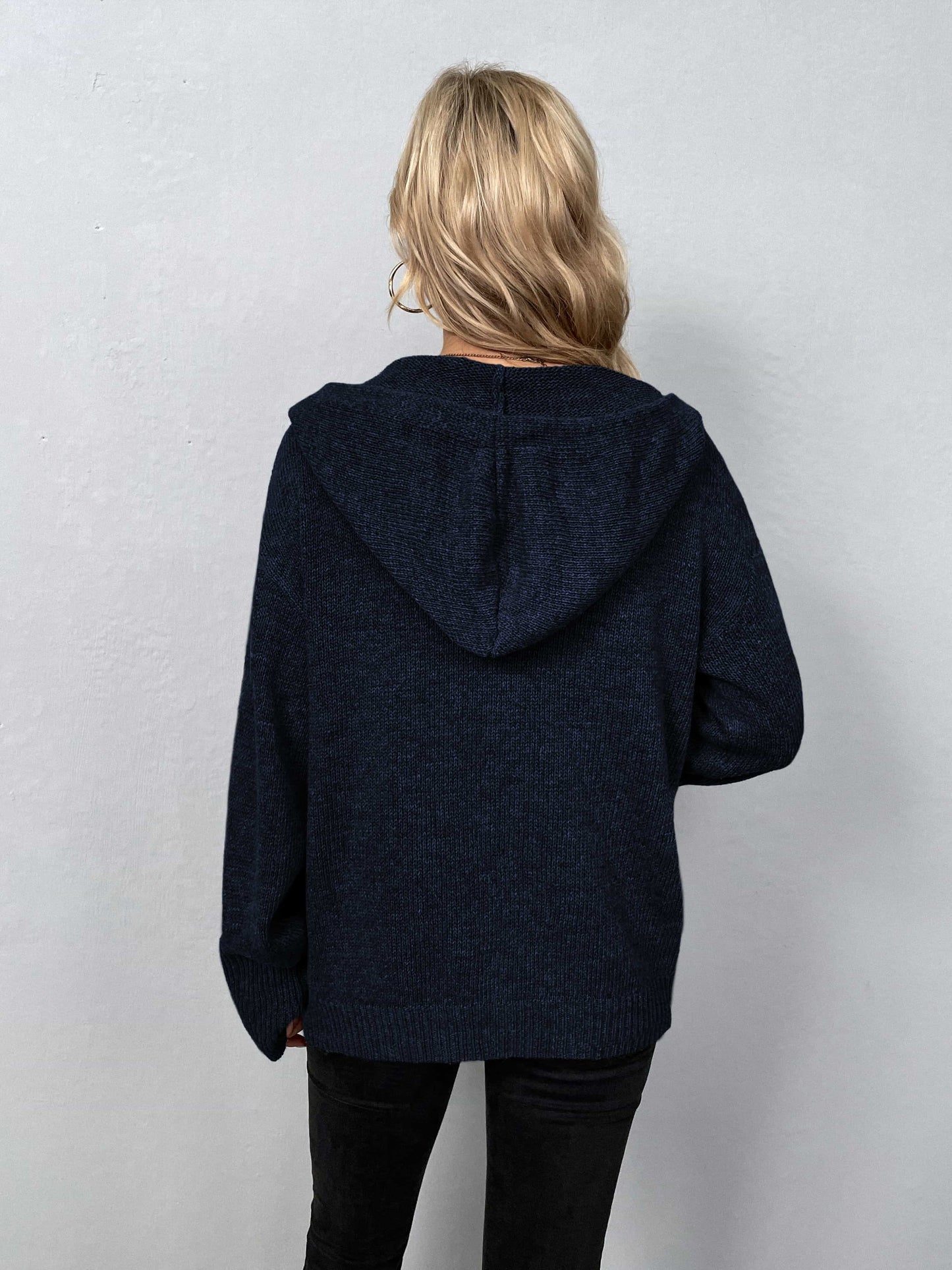 LM | Relaxed and fashionable sweater