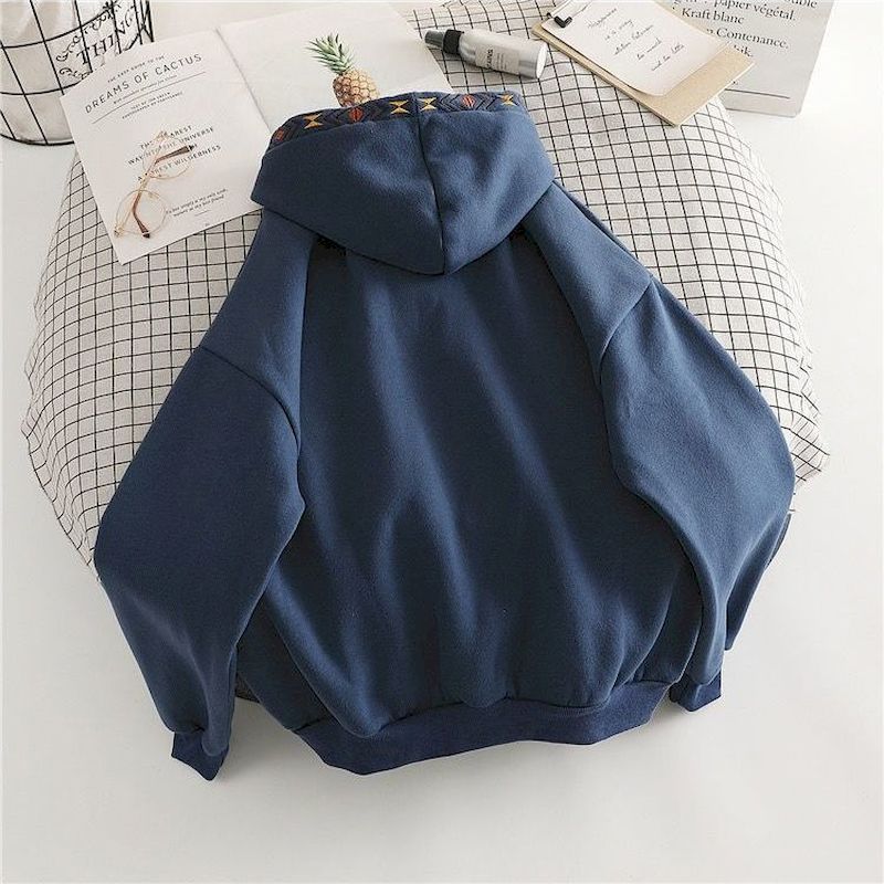 LM | Relaxed and timeless winter sweater