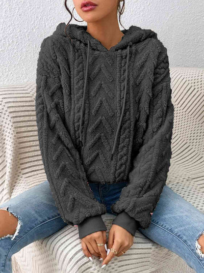 LM | Casual and comfortable hoodie