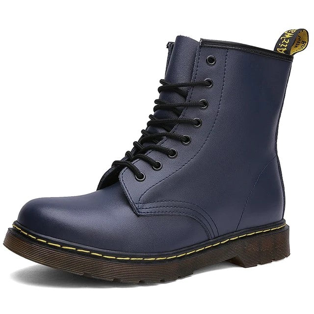 LM | Leather boots with thick soles