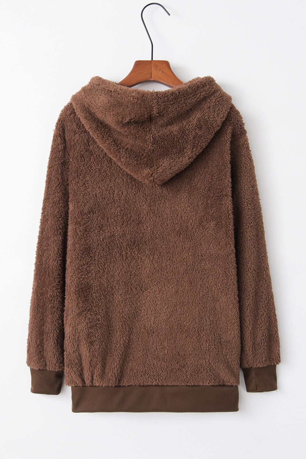 LM | Modern and versatile winter hoodie