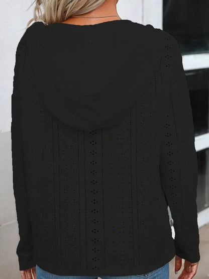 LM | Casual and fashionable hoodie