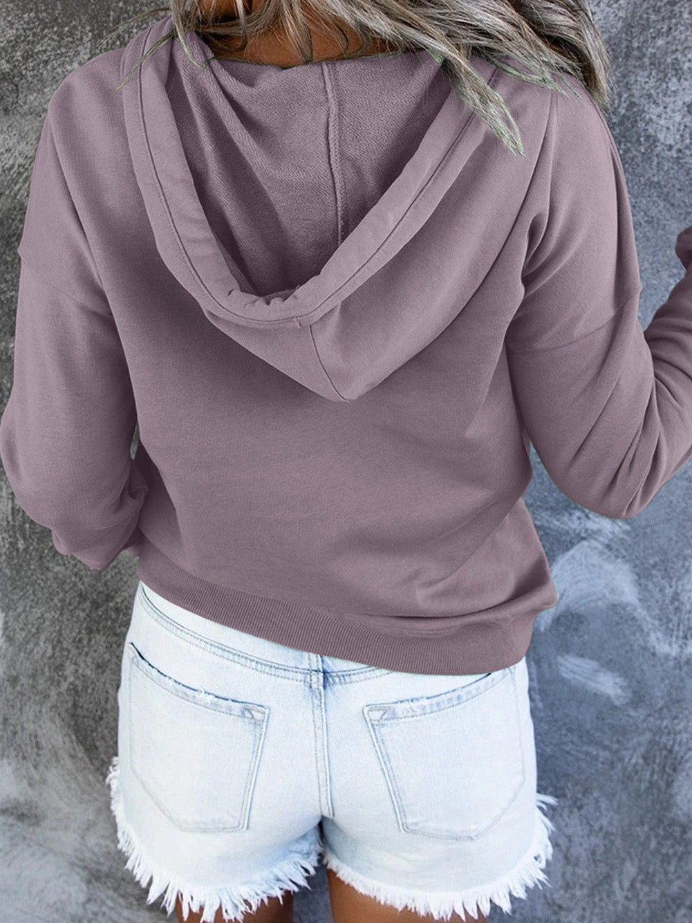 LM | Casual and relaxed winter hoodie