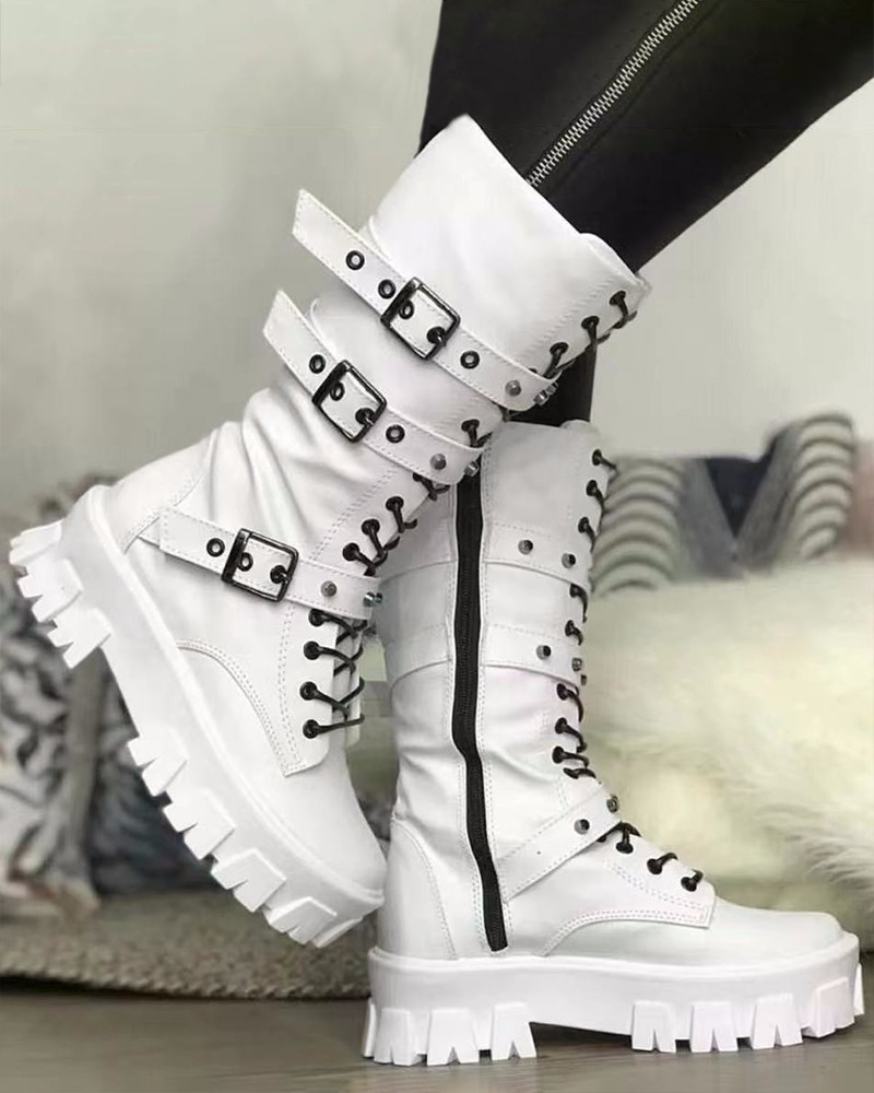 LM | Boots with zipper and buckles