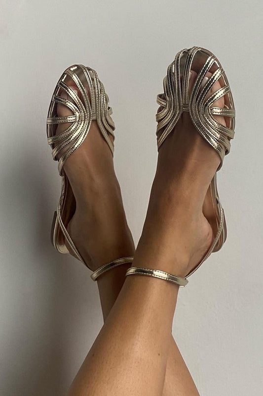 TS | Hollow Out Round Toe Ankle Strap Shoes