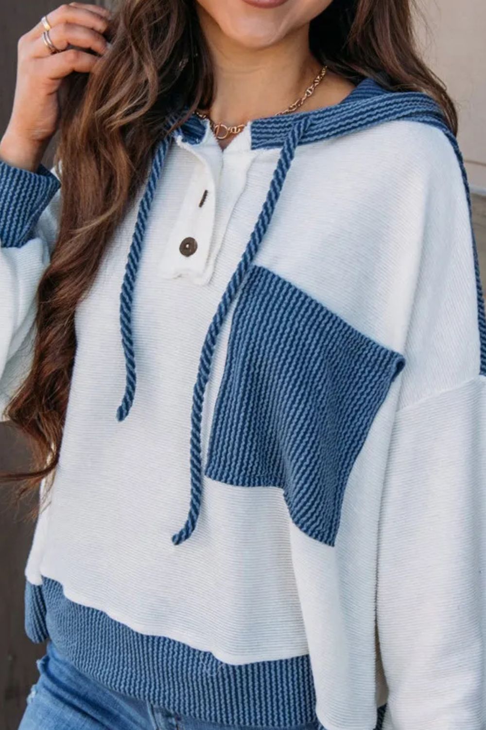 LM | Simple and stylish winter hoodie
