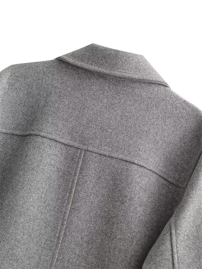 LM | Timeless and elegant winter jacket