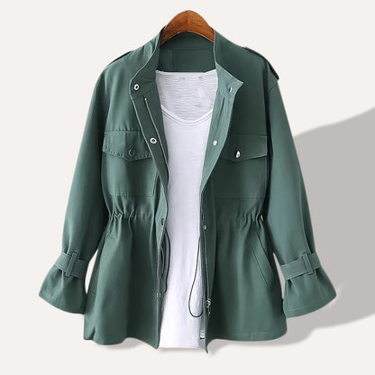 LM | Fashionable and minimalist winter jacket