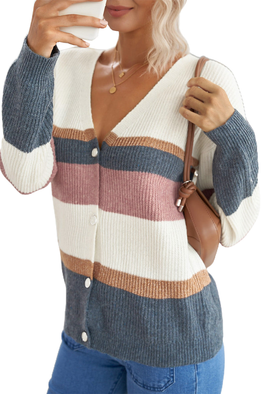 LM | Effortless and chic winter sweaters