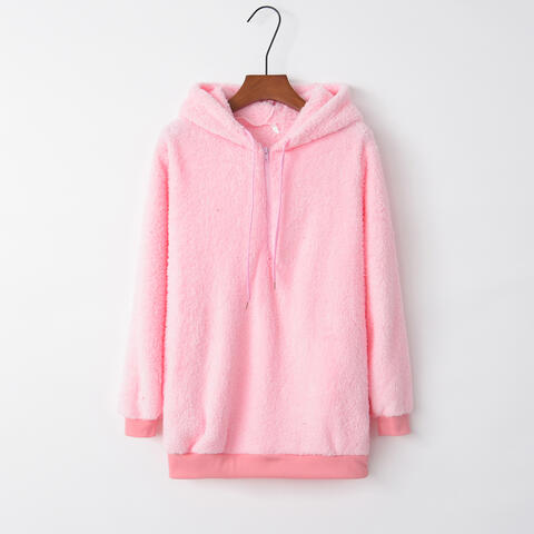 LM | Uncomplicated and trendy winter hoodie