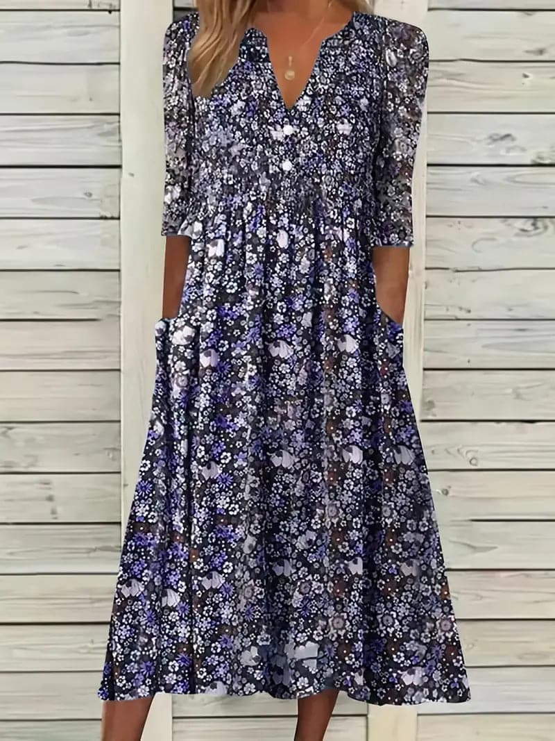 LM | Beautiful maxi dress with pleats