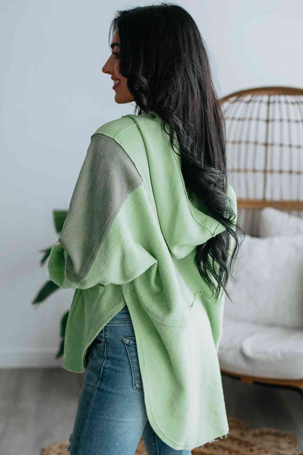LM | Relaxed and timeless winter hoodie