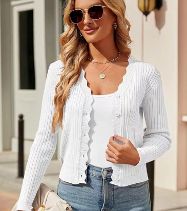 LM | Modern and comfortable winter cardigan