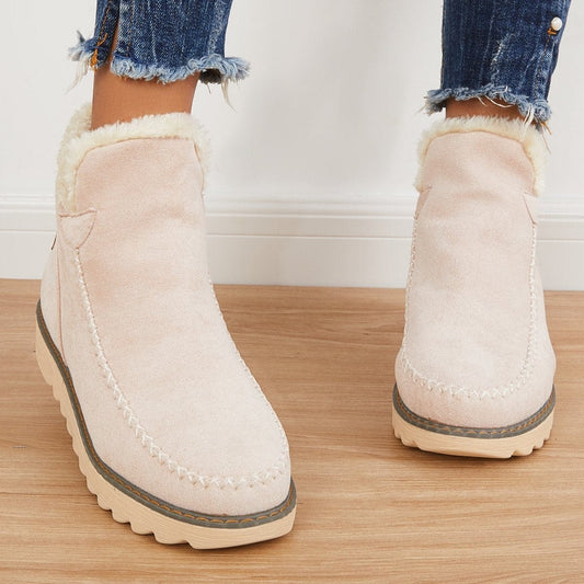 LM | Fur boots for a comfortable winter!