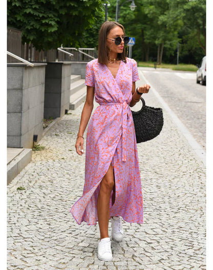 LM | Elegant dress with V-neck