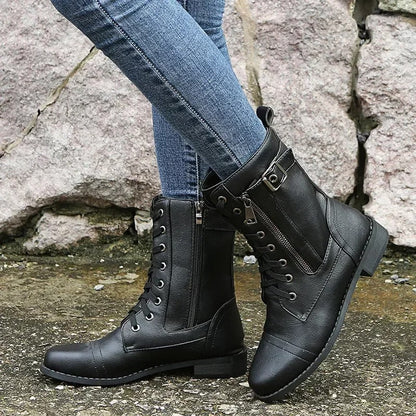 LM | Boots with square heels