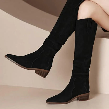 LM | Boots - Black - Classic and chic - Perfect for cold days