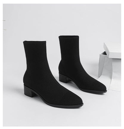 LM | Non-slip knitted boots with rubber sole 2024