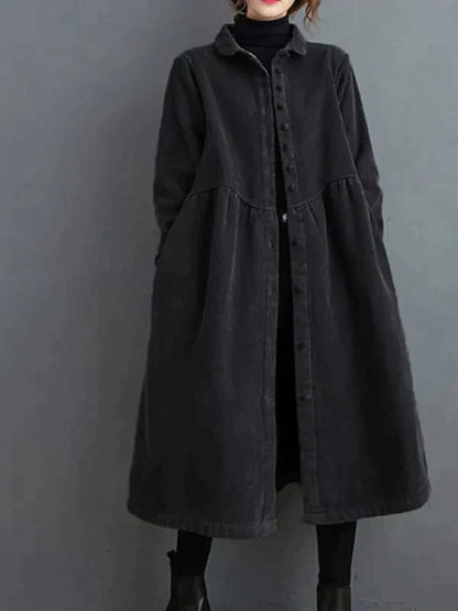 LM | Long-sleeved coat in a retro look