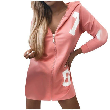 LM | Timelessly elegant winter hoodie
