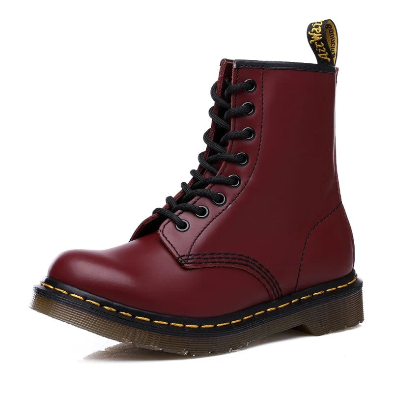 LM | Leather boots with thick soles