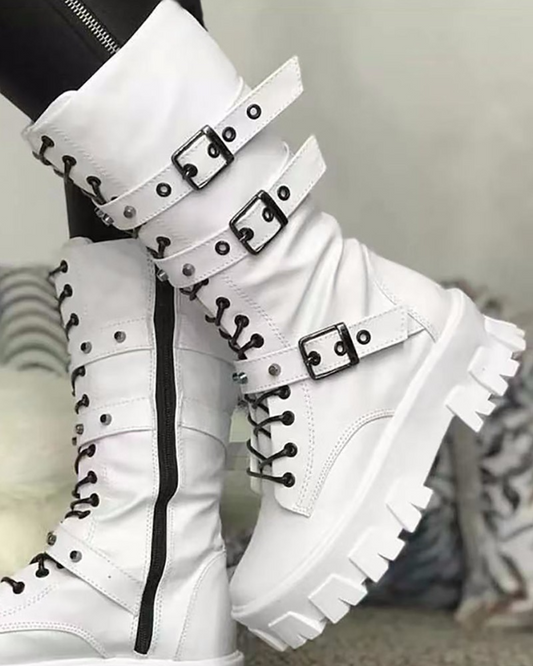 LM | Boots with zipper and buckles