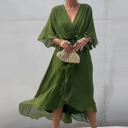 LM | Stylish and elegant dress with V-neckline