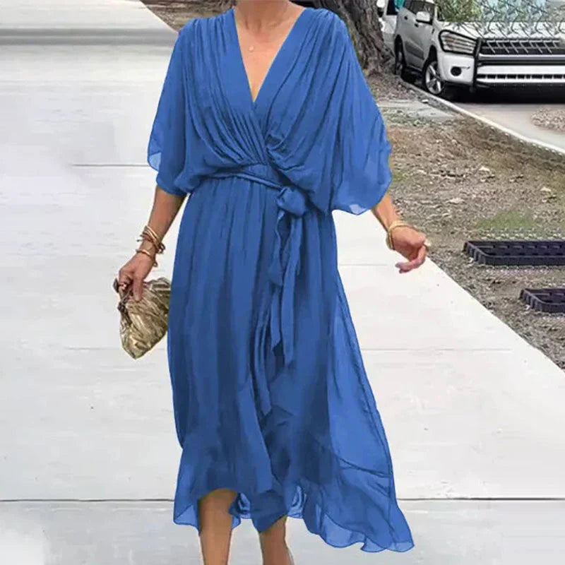 LM | Stylish and elegant dress with V-neckline