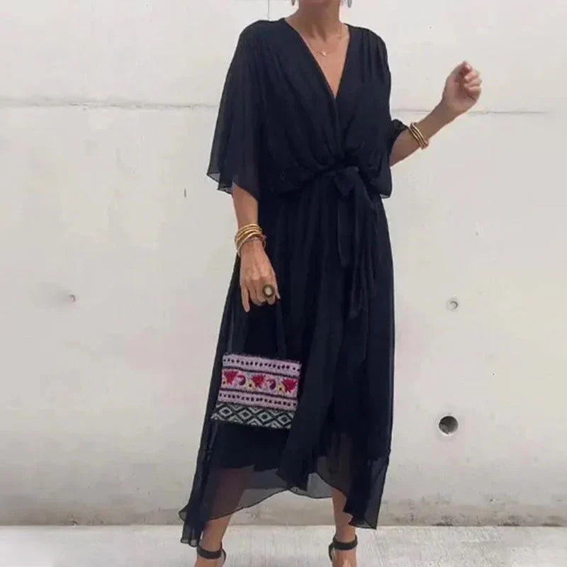 LM | Stylish and elegant dress with V-neckline