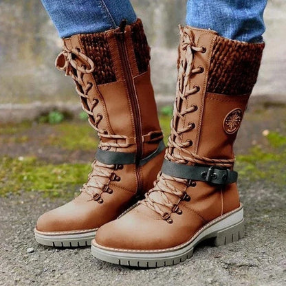 LM | Winter boots with buckles, lace and knitted pattern in the middle of the calf