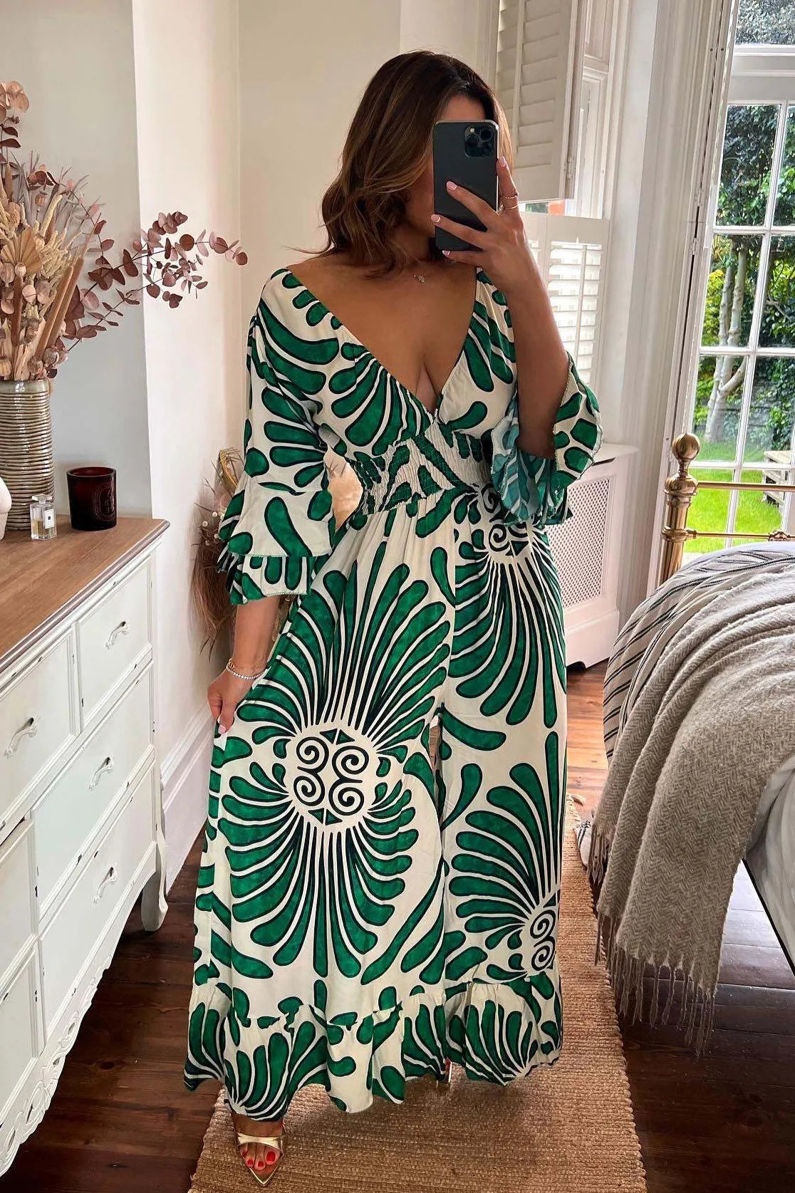 LM | Jumpsuit with flounce sleeves and vintage-look flowers